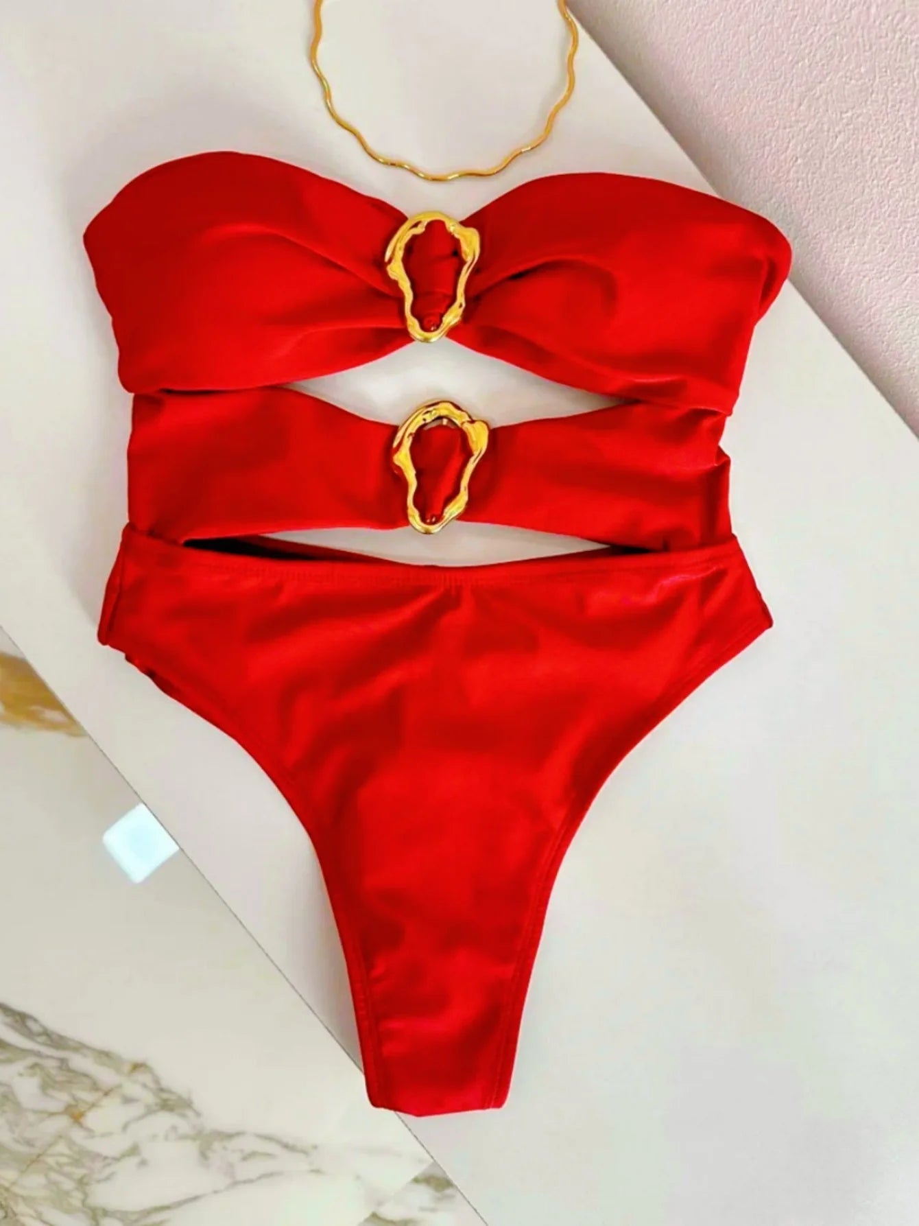 Essence one piece swimsuit